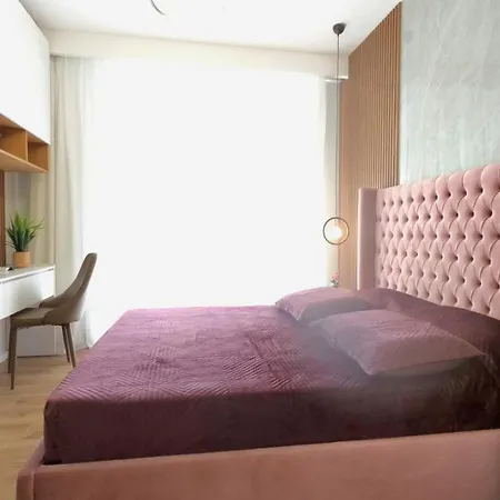 999 Apartment